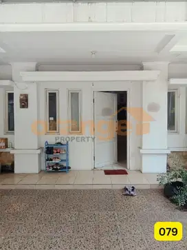 Dijual cepat rumah cantik 2lt Citra grand Cibubur