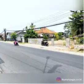 tanah pinggir jalan raya kadisok purwomartani cocok usaha