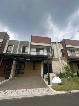 Dijual Rumah Brand New Siap Huni di Cluster Carson Summarecon Serpong