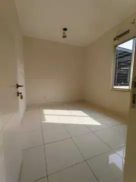 Disewakan Rumah Kawasan Spring, Cluster Starling, Gadng Serpong
