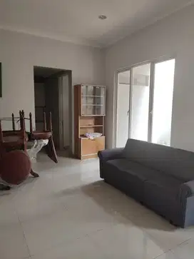 Jual Murah ! Rumah 2 lt 12x25 Suvarna Sutera Cikupa