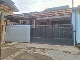 Bismillah.Dijual cepat 1 unit Rumah sejuk adem, di pusat kota Cimahi
