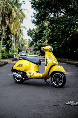 PIAGGIO VESPA MATIC GTS 150 IGET 4V FACELIFT 2020 BISA KREDIT