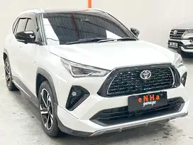 KM 9rb.. Toyota Yaris Cross GR Hybrid 2024.. eNHa garage Semarang..