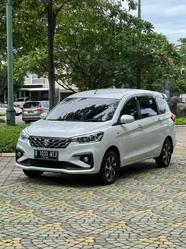 LOW KM MULUS TERAWAT ! Suzuki Ertiga 1.5 GX HYBRID AT 2022 Putih