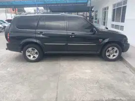 Suzuki Escudo 2004 Bensin
