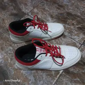 Sepatu North Star Original 42