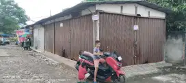 Kios atau rumah dijual