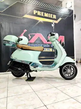 Piaggio Lx125 i-get km.1rb batik edition reg.24.Anugerah motor rungkut