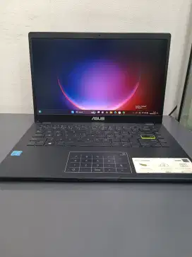 Laptop Asus E410M