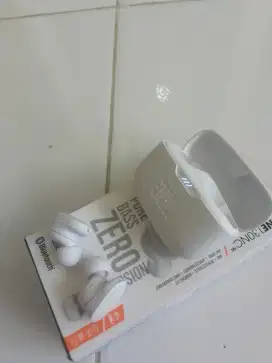 JBL TUNE130 NC TWS white super mulus