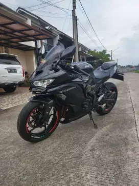 New Kawasaki ZX25R