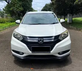 TDP 7 JUTA DiKredit HR-V 1.5 E Matic 2016 Putih KTP daerah dibantu