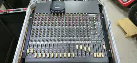 Dijual mixer mackie 1604VLZ knob merah usa original