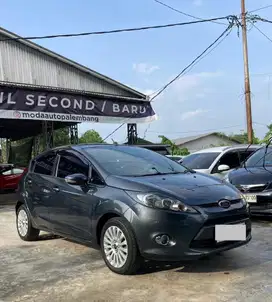 Ford Fiesta 1.4 A/T 2012