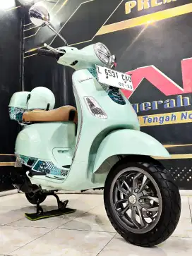 Piaggio Lx125 i-get km.1rb batik edition reg.24.Anugerah motor rungkut