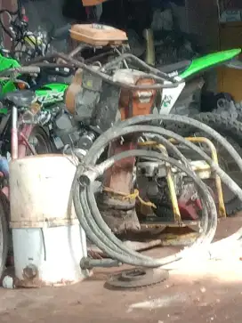 Jual dan beli barang bekas