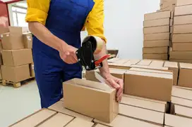 DICARI STAFF PACKING OLSHOP