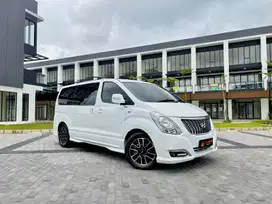 Hyundai H-1 Royal Limited 2.5 Diesel 2018 Kondisi Istimewa
