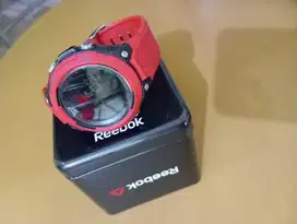 Jam tangan pria reebok