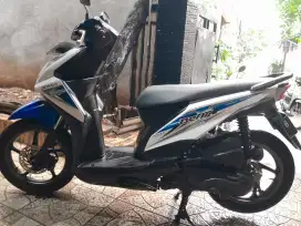 Dijual honda beat tahun 2015 DKI gres.dki