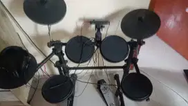 DRUM SET . DRUM ELEKTRIK