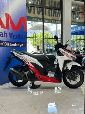 KM RENDAH - HONDA NEW VARIO 150 iss 2021 keyless