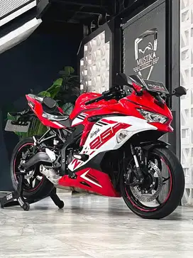 Stok Terbatas‼️Kawasaki ZX25R ABS th 2022 - Ayu Mustika