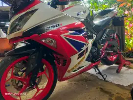 Kawasaki Ninja 250 Fi Old Limited Edisi Merah Putih