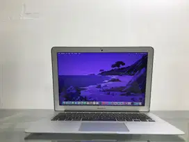 Macbook air2014 core i5 13inchi ram4gb ssd128gb