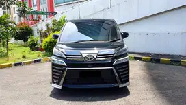 Toyota Vellfire 2.5 G TSS Pilot Seat Facelift AT Black On Black 2023