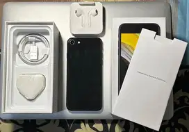 Iphone Se-Gen 2 2020 128GB BH 84% ex inter imei register fullset!