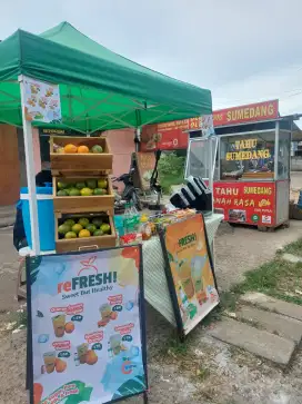 Perlengkapan booth minuman