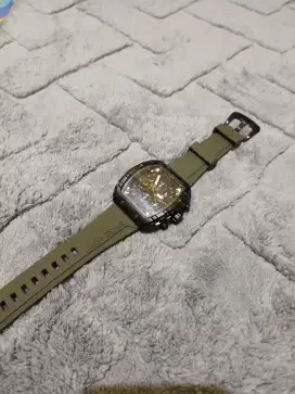 Jam tangan swiss army chrono aktif kondisi baru