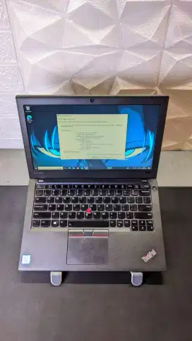 Lenovo X270 core i7 gen 6 ram 8gb ssd 256gb