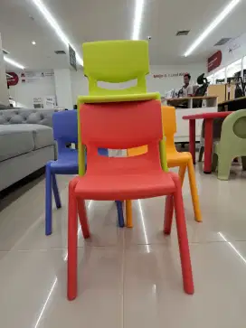 Kursi Yossi Chair