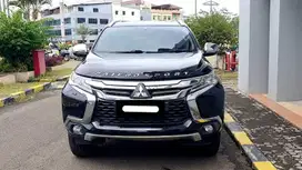 mitsubishi pajero sport dakar 2017 pakai 2018 sunroof hitam cash kredi