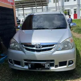 Toyota Avanza 2011 Bensin