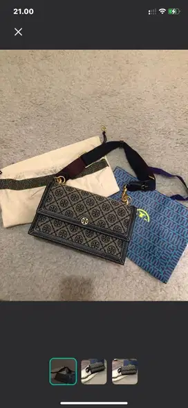 Tory burch monogram shoulder bag