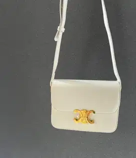 Sling bag nyaman di pakai