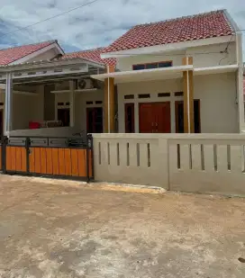 Rumah cluster minimalis dekat stasiun di kota Depok