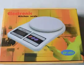 Timbangan dapur digital