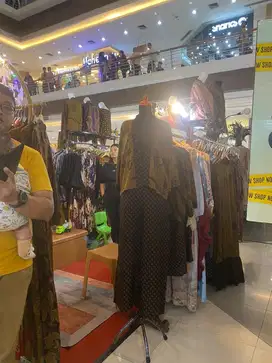 Dicari pegawai untuk jaga batik