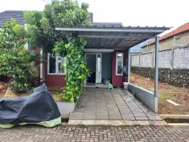 Rumah cluster pojok hoek (privasi lebih terjaga)