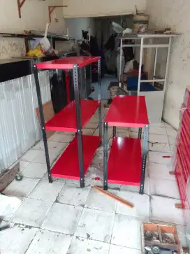 Rak besi multi pungsi