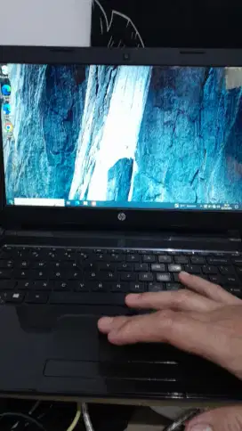 Laptop Hp ram 4GB window 10