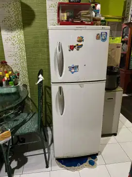 Kulkas Bekas LG 1 Pintu