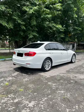 BMW 320i F30 Sport LCI