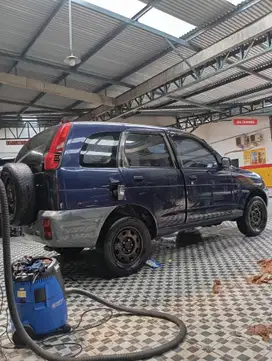 Daihatsu Taruna CL