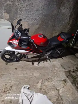 Jual cepat Yamaha R15 2014